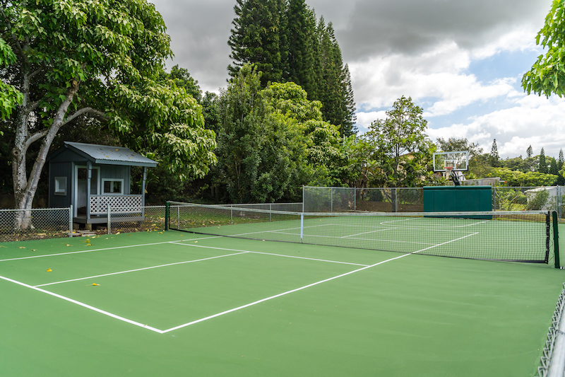 Your own personal pickleball court on Maui